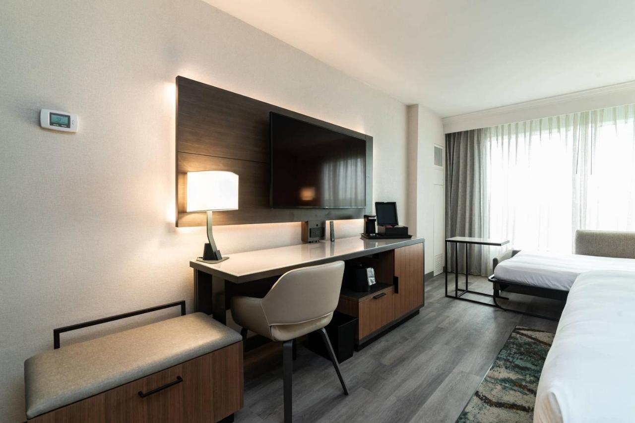 Hotel Columbus Marriott Esterno foto